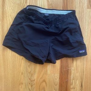 Patagonia - Women’s Baggies shorts in black - S